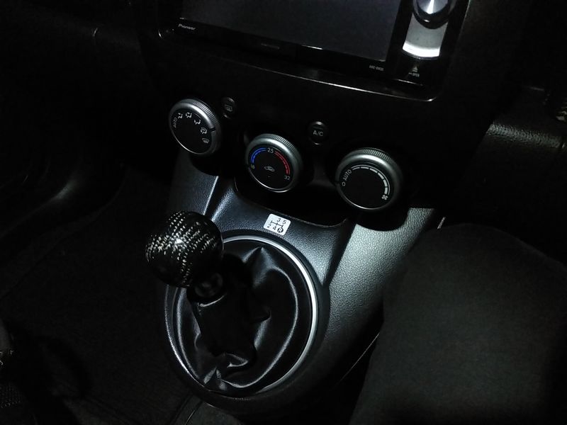 マツダデミオスポルト KUREスーパークレポリメイト施工後